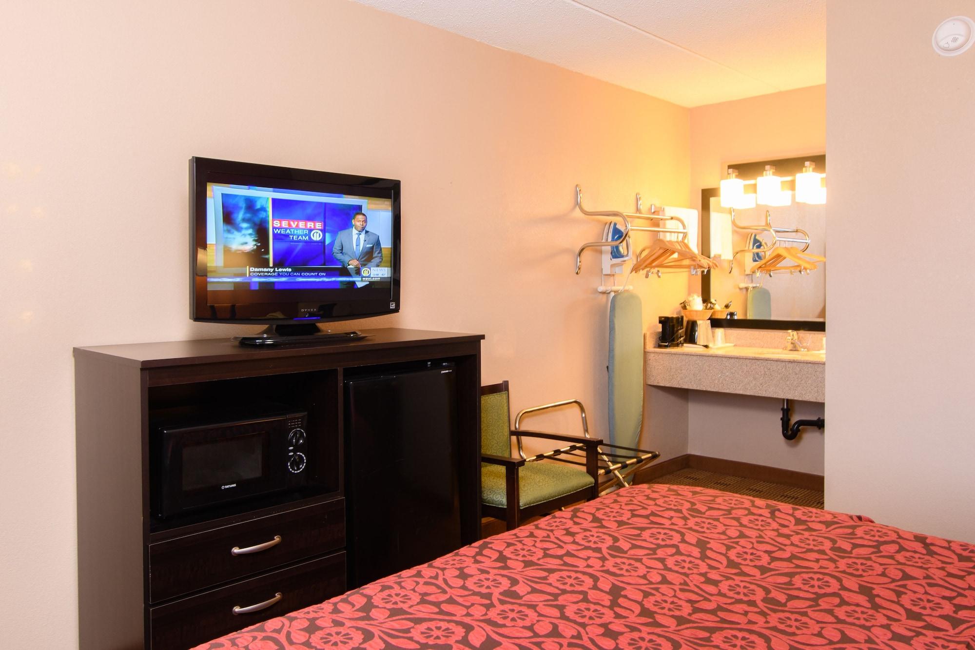 Days Inn By Wyndham Pittsburgh-Harmarville Extérieur photo